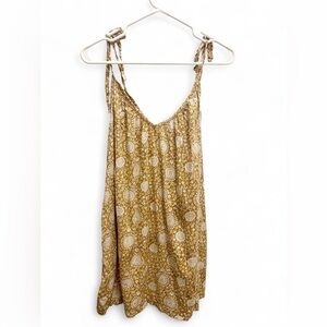 Old Navy Gold and Cream Women's Camisole